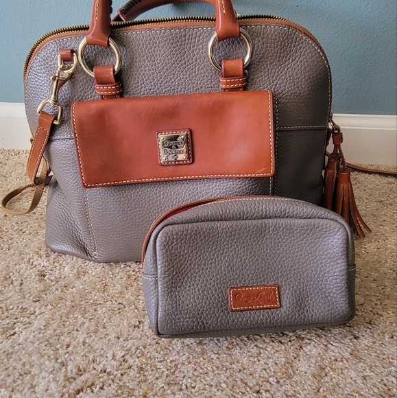 Dooney and Bourke Aubrey - Picture 1 of 3